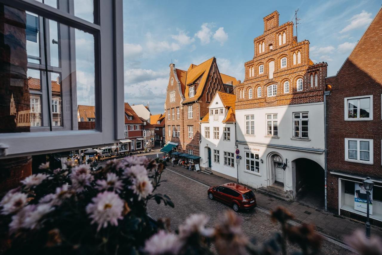 Hotel Zum Heidkrug & Cafe Lil Luneburg Exterior photo
